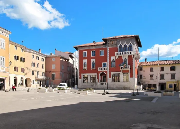 Old Olive Viii By Interhome