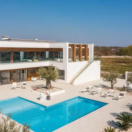Villa Old Olive Viii By Interhome *
