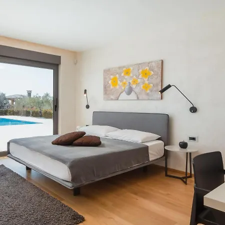 Old Olive Viii By Interhome *